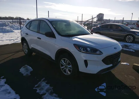 2022 Ford Escape S from USA, damaged, VIN 1FMCU9F61NUB40913